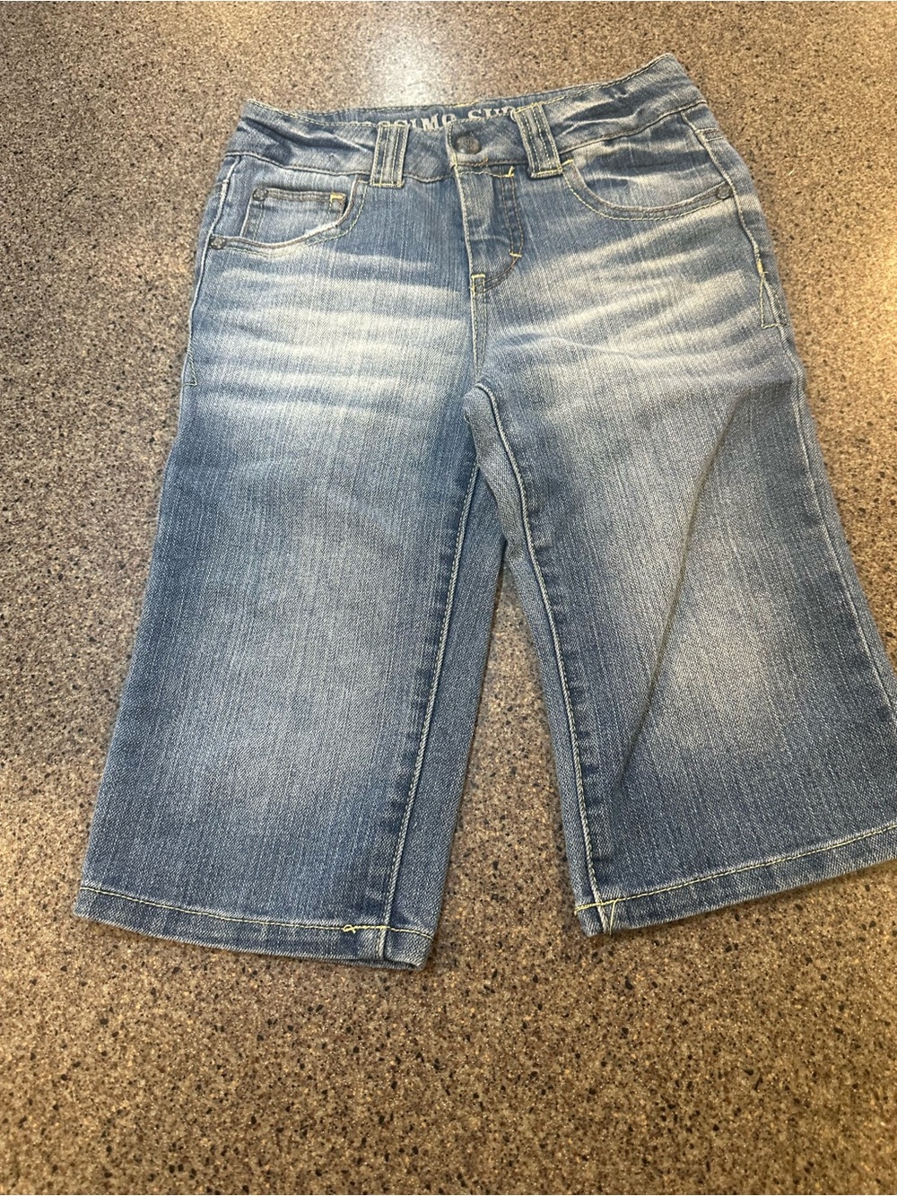 Mossimo Supply Co. Light Wash Denim Cropped Jeans